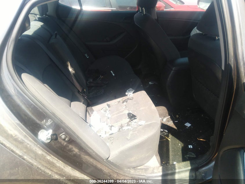 2015 KIA OPTIMA VIN: KNAGM4A77F5626899