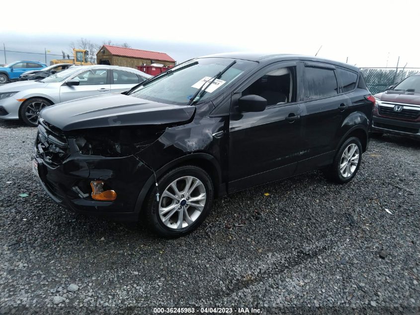 2019 Ford Escape S VIN: 1FMCU0F75KUB54040 Lot: 36245983