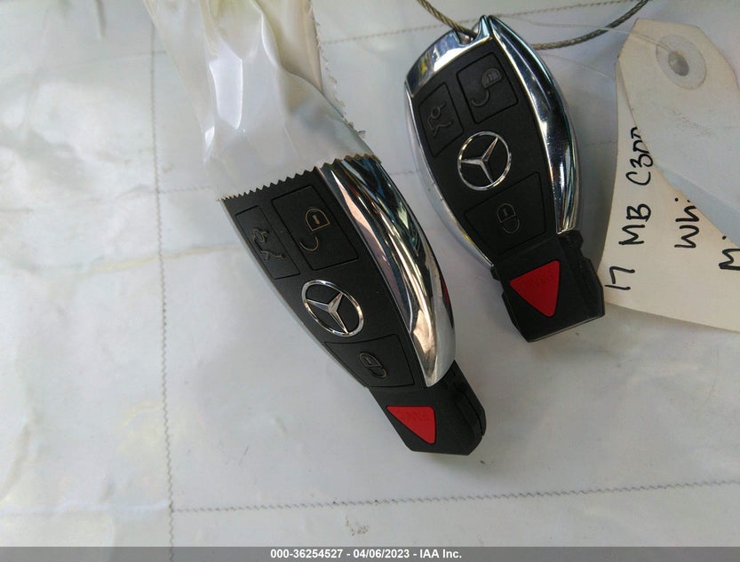 55SWF4JB3HU197001