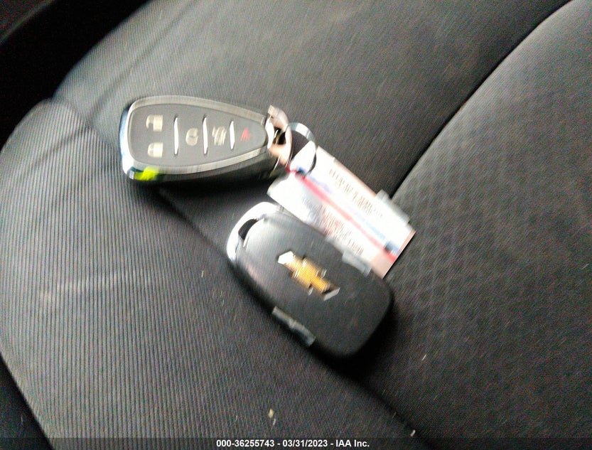1G1ZE5ST1GF340268