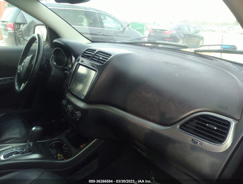 3C4PDCGB1GT212656
