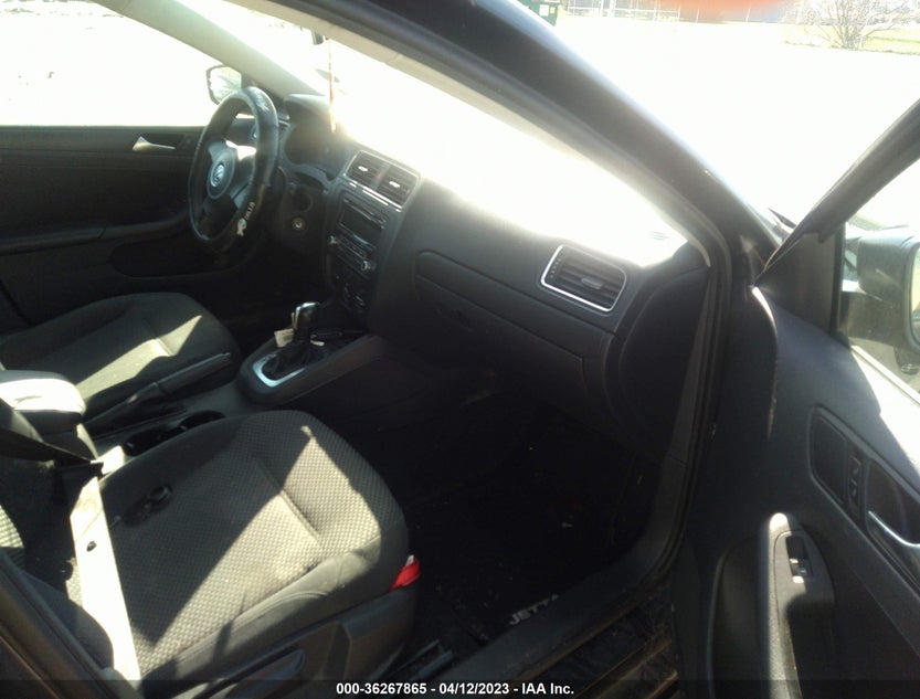 3VW2K7AJ6DM265749