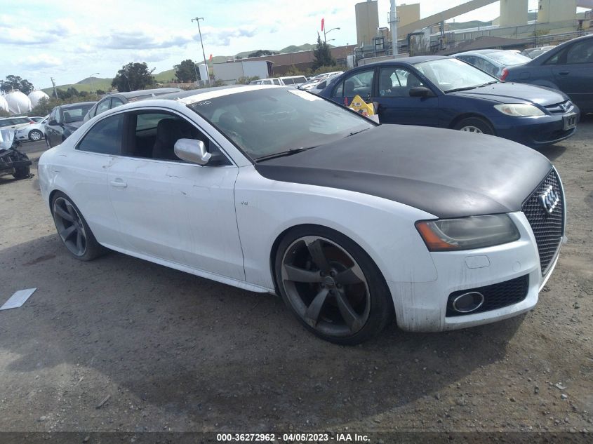 2011 Audi S5 4.2 Premium Plus VIN: WAUGVAFR4BA027854 Lot: 36272962