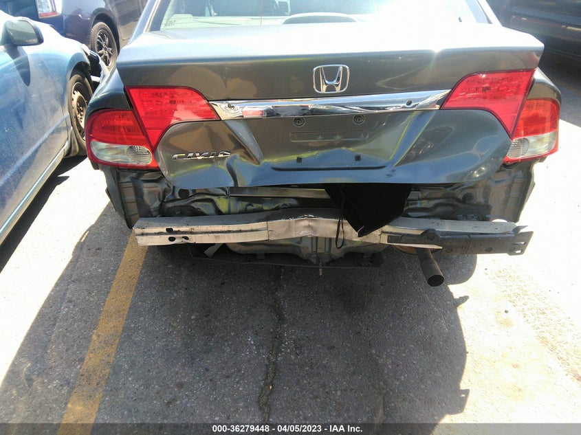 2010 HONDA CIVIC VIN: 19XFA1F51AE053699