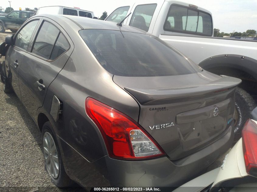 3N1CN7AP8FL842649 2015 Nissan Versa 1.6 S+