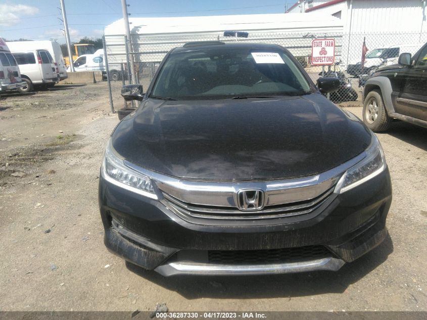 2017 Honda Accord Touring V6 VIN: 1HGCR3F92HA004634 Lot: 36287330