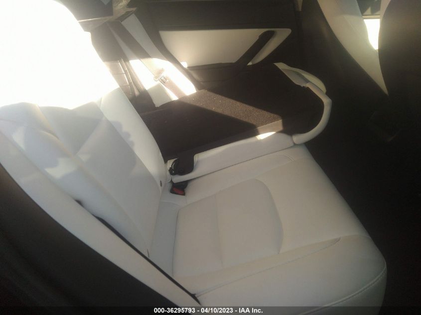 Фото: 5YJ3E1EB4MF936984 - 8