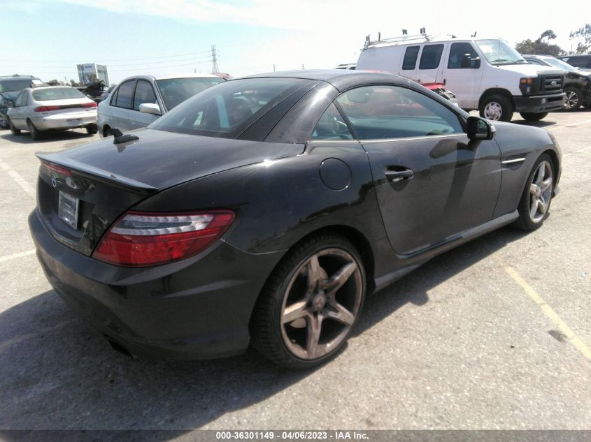 VIN WDDPK4HA6DF063965 2013 Mercedes-Benz SLK-Class,... no.4