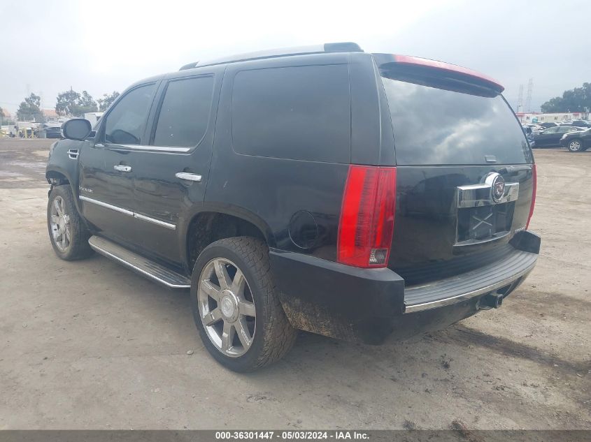 2007 Cadillac Escalade Standard VIN: 1GYEC63847R418885 Lot: 36301447