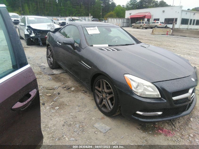 VIN WDDPK4HA9FF113597 2015 Mercedes-Benz SLK-Class,... no.1