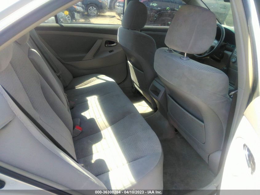 4T1BF3EK1BU139466 2011 Toyota Camry Le