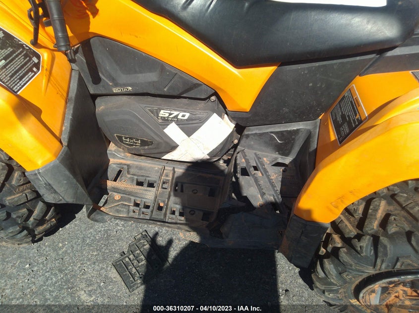 VIN 3JBLMAT49KJ001027 2019 CAN-AM OUTLANDER MAX 570/570 DPS