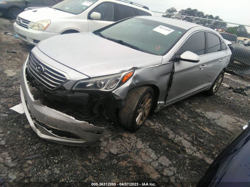 5NPE24AF5FH004700 2015 Hyundai Sonata Se