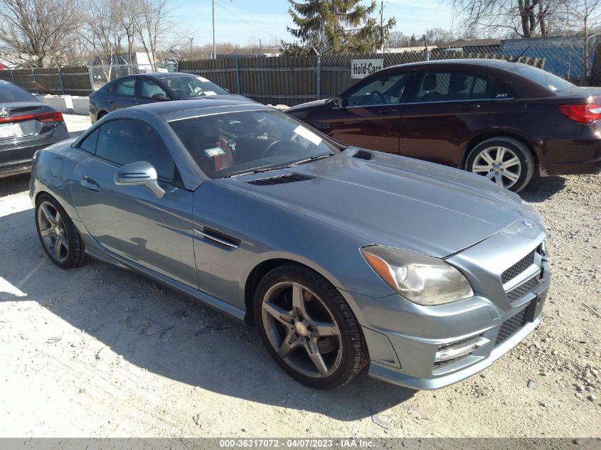 VIN WDDPK5HA6DF064605 2013 Mercedes-Benz SLK-Class,... no.1