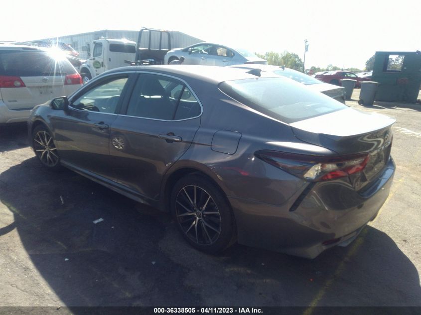 4T1G11AK8MU590475 2021 Toyota Camry Se