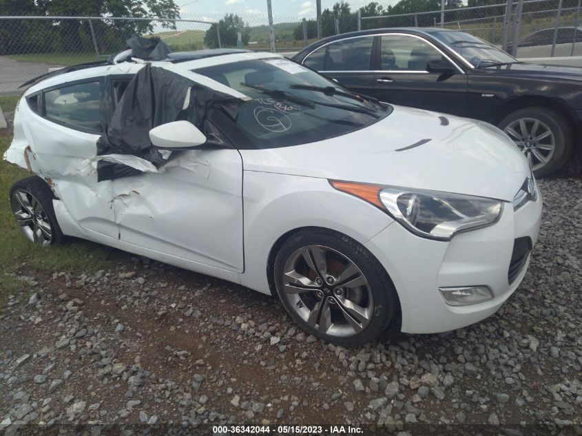 2013 Hyundai Veloster Base W/Black VIN: KMHTC6AD2DU160397 Lot: 36342044