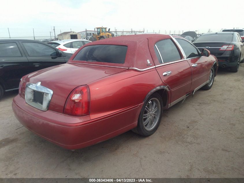 1LNFM82W1WY709069 1998 Lincoln Town Car Signature