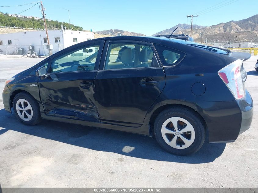 JTDKN3DU8D1731431 2013 Toyota Prius Two