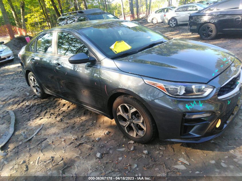 3KPF24AD6KE109067 2019 Kia Forte Lxs