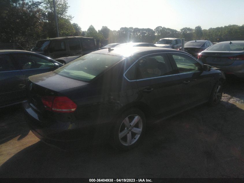 1VWBH7A39DC038721 2013 Volkswagen Passat 2.5L Se