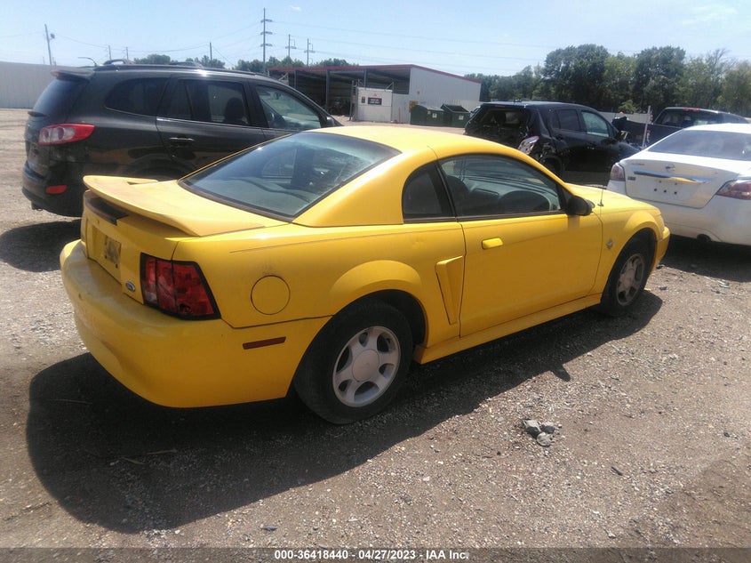 1FAFP4041XF136795 1999 Ford Mustang