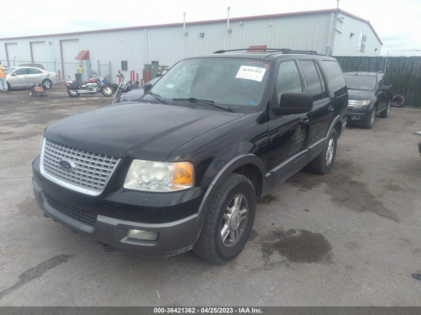 1FMFU16L84LA51770 2004 FORD EXPEDITION photo no. 2