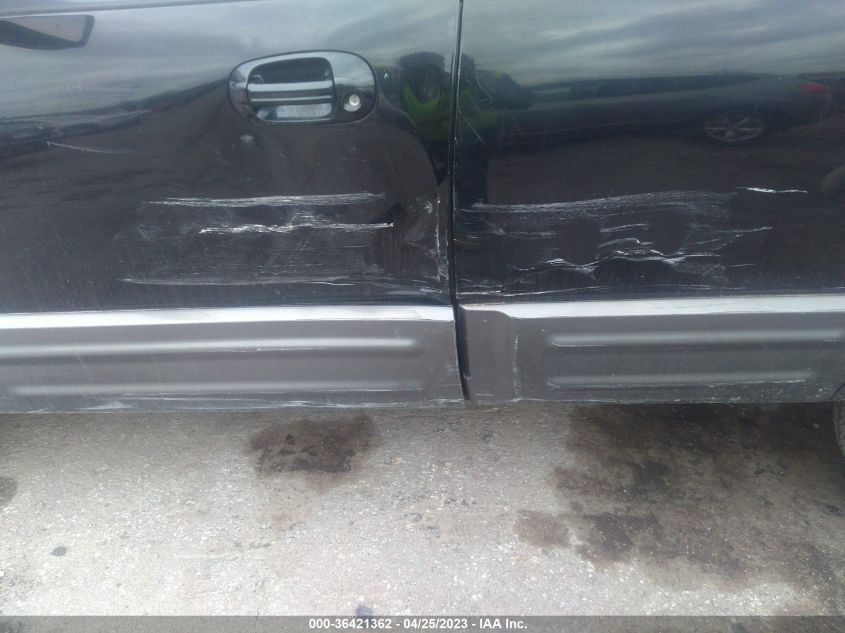 2004 Ford Expedition Nbx/Xlt VIN: 1FMFU16L84LA51770 Lot: 36421362