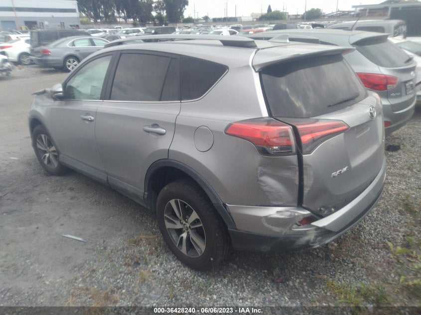 2017 TOYOTA RAV4 XLE VIN: 2T3WFREV4HW352197