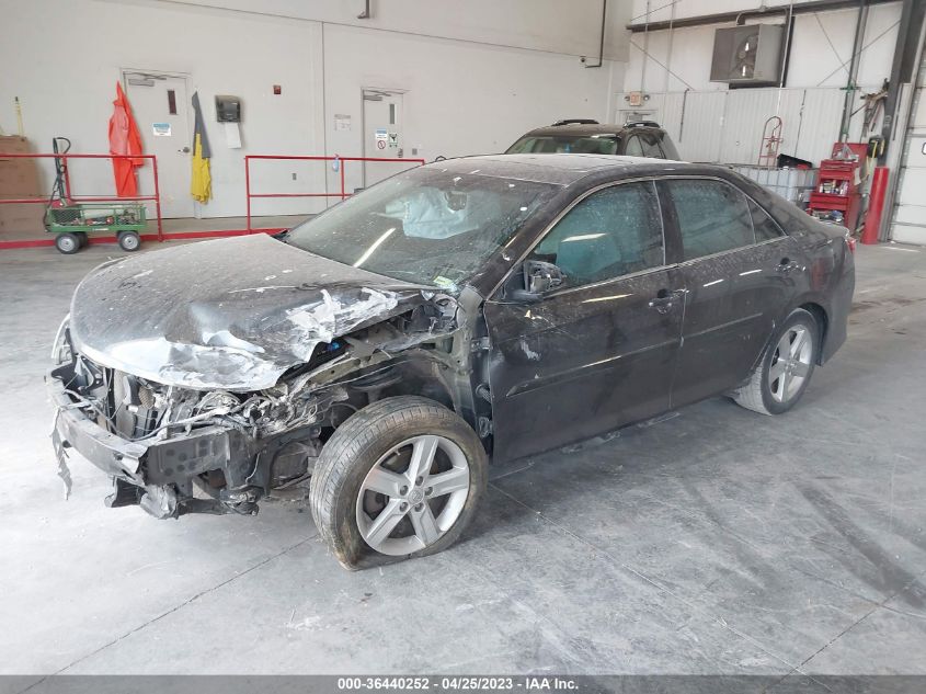 4T1BF1FK9EU760042 2014 Toyota Camry Se