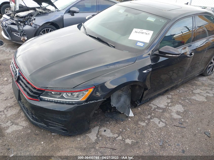 2018 VOLKSWAGEN PASSAT VIN: 1VWJM7A3XJC038004