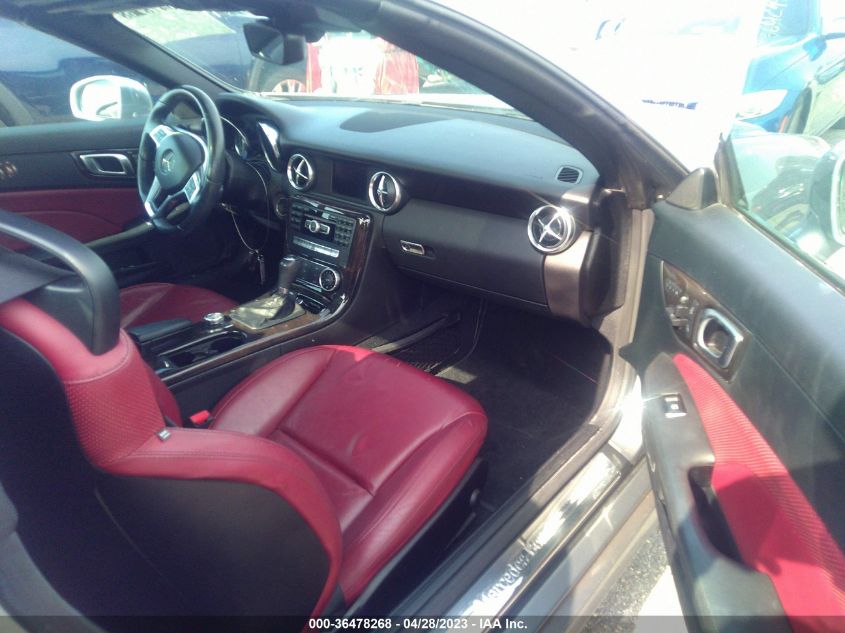 VIN WDDPK4HA7EF092618 2014 Mercedes-Benz SLK-Class,... no.5