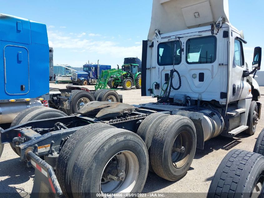 2016 Freightliner Cascadia 125 VIN: 3AKJGEDV4GDHG1061 Lot: 36484466