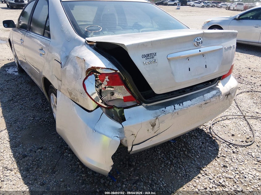 2004 TOYOTA CAMRY auction photo 6