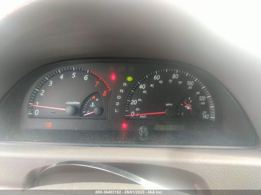 2004 TOYOTA CAMRY auction photo 7