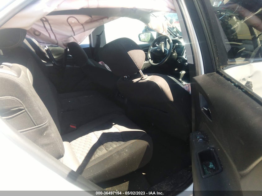 2021 CHEVROLET EQUINOX VIN: 2GNAXKEV3M6104423