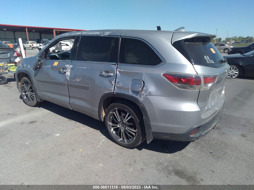 5TDZKRFHXGS175060 2016 TOYOTA HIGHLANDER photo no. 3
