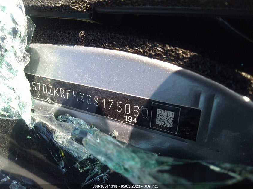 5TDZKRFHXGS175060 2016 TOYOTA HIGHLANDER photo no. 9