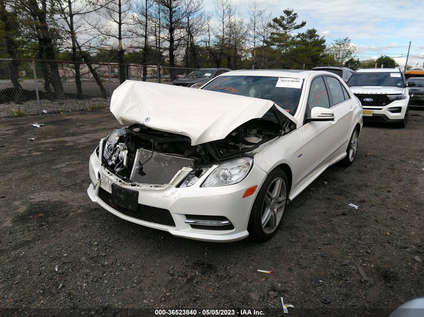 WDDHF8JB0CA532451 2012 MERCEDES-BENZ E-KLASSE photo no. 2