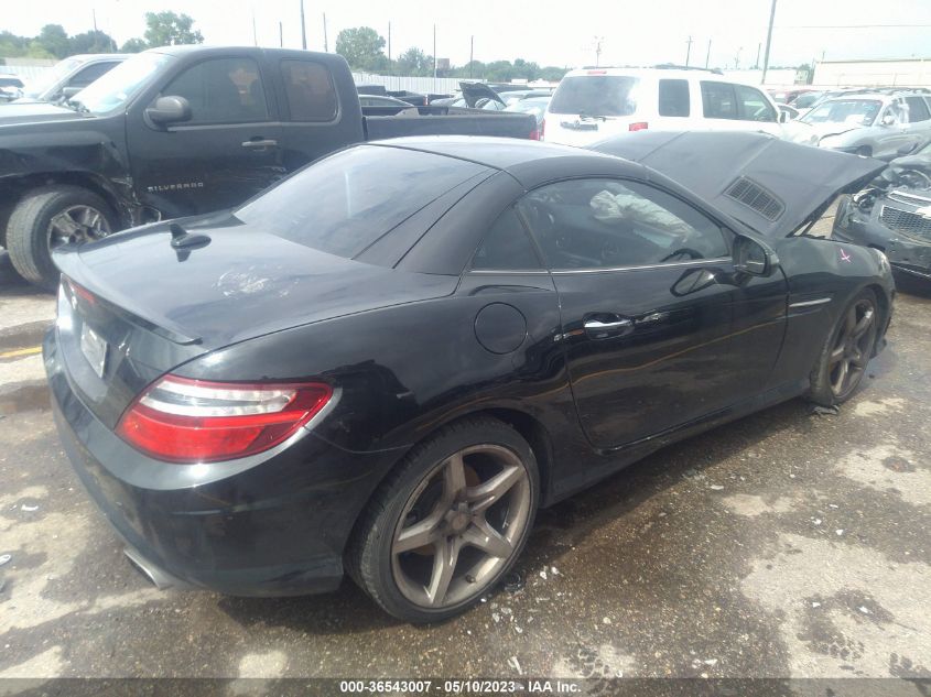 VIN WDDPK4HA9DF052829 2013 Mercedes-Benz SLK-Class,... no.4