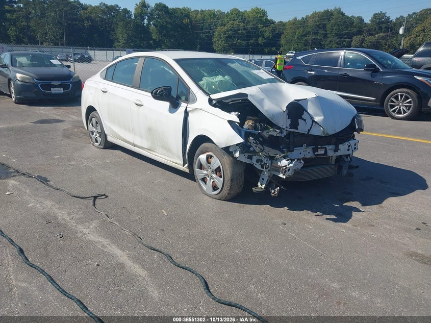 2017 Chevrolet Cruze Ls Auto, Перёд, IAAI, VIN 1G1BC5SM1H7277636