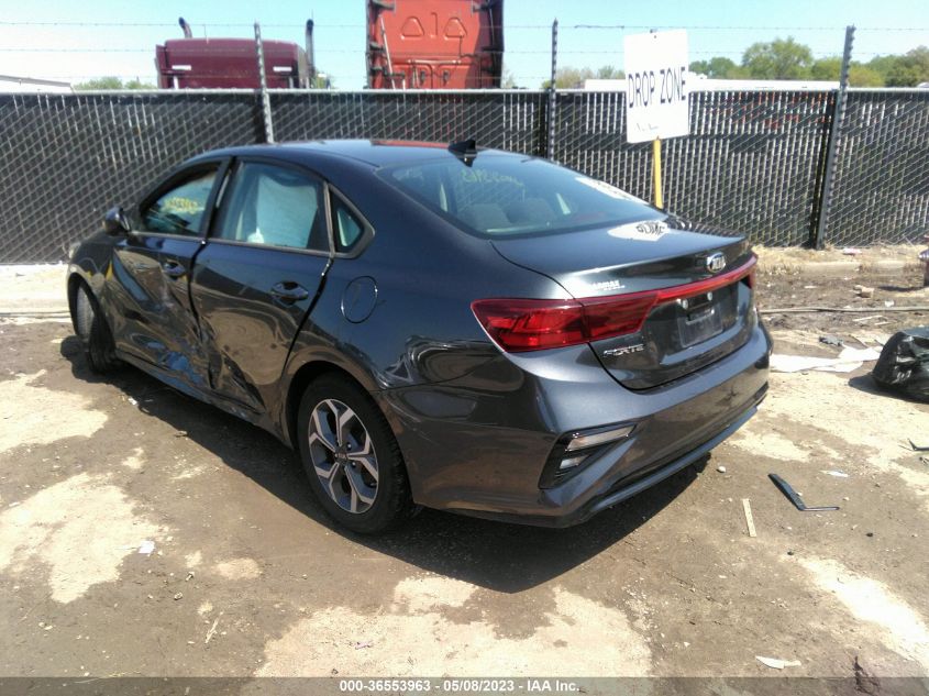 3KPF24AD2KE112760 2019 Kia Forte Lxs