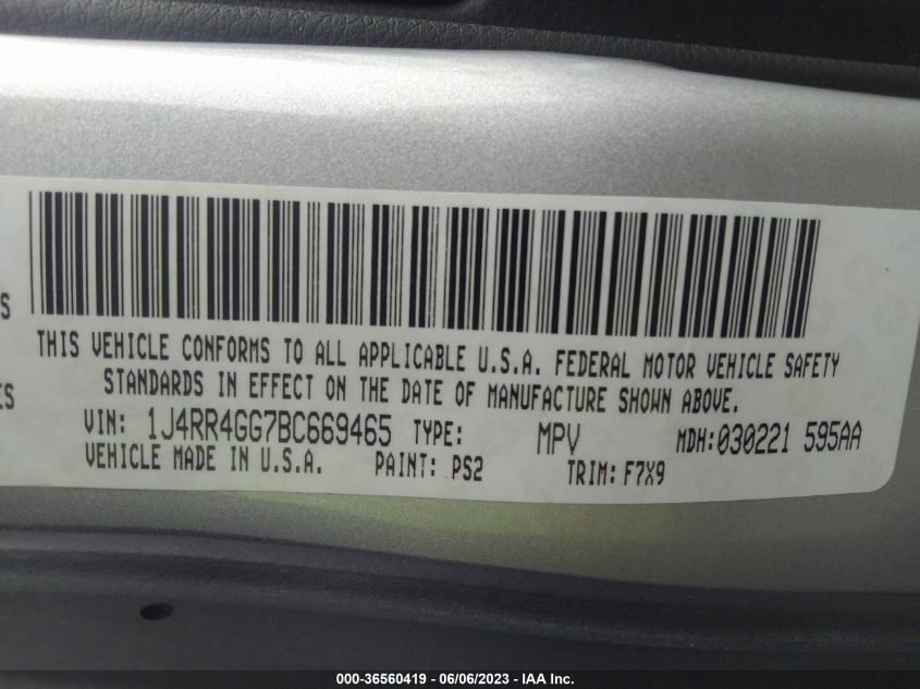 2011 Jeep Grand Cherokee Laredo VIN: 1J4RR4GG7BC669465 Lot: 36560419