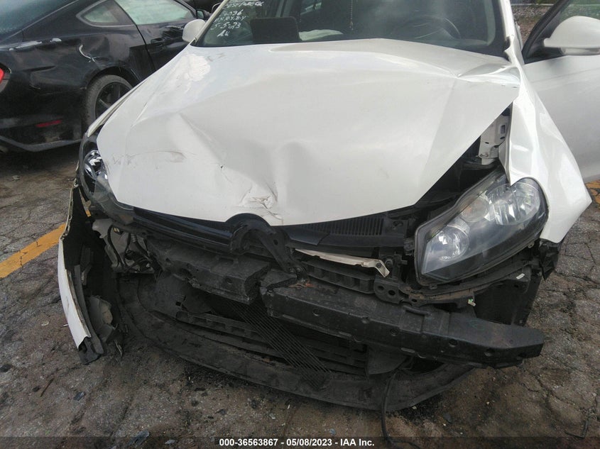 2013 VOLKSWAGEN JETTA SPORTWAGEN 2.5L S - 3VWPP7AJ0DM648240