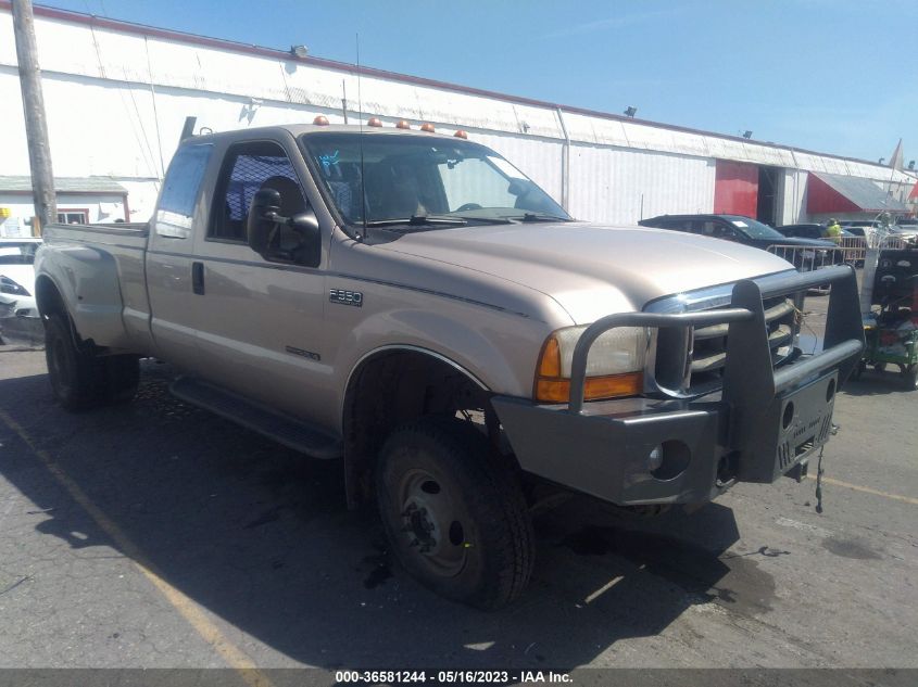 1FTWX33F5XED02212 1999 Ford F-350 Xlt/Lariat/Xl