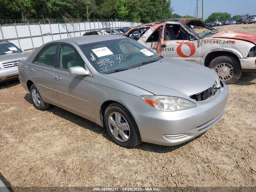 2004 Toyota Camry Le VIN: 4T1BE32K94U887232 Lot: 36590217