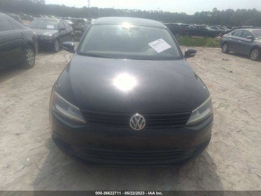 3VWDX7AJ2CM126033 2012 Volkswagen Jetta 2.5L Se