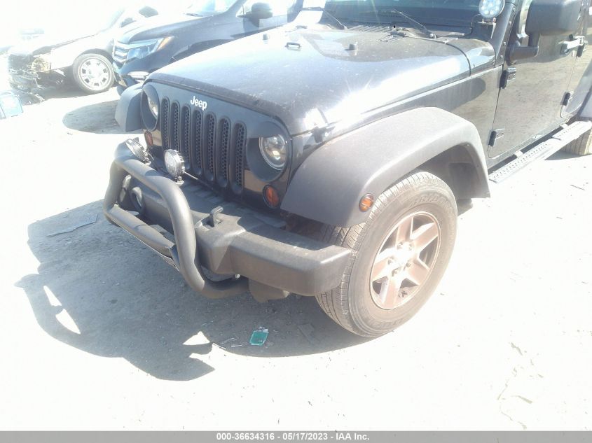 2013 Jeep Wrangler Unlimited Sport VIN: 1C4BJWDG3DL678195 Lot: 36634316