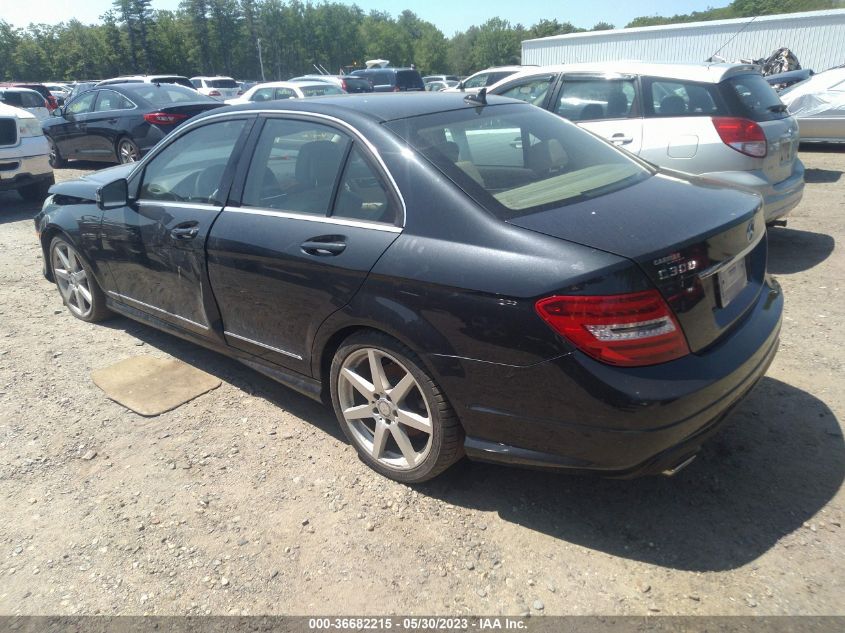 2013 Mercedes-Benz C 300 Sport 4Matic/Luxury 4Matic VIN: WDDGF8AB5DA810919 Lot: 36682215