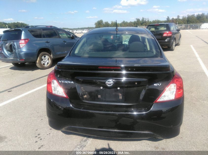 3N1CN7APXJL881803 2018 Nissan Versa 1.6 Sv