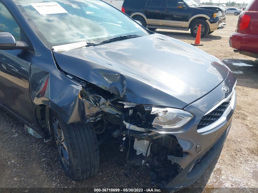 2021 KIA FORTE LXS VIN: 3KPF24AD6ME337878
